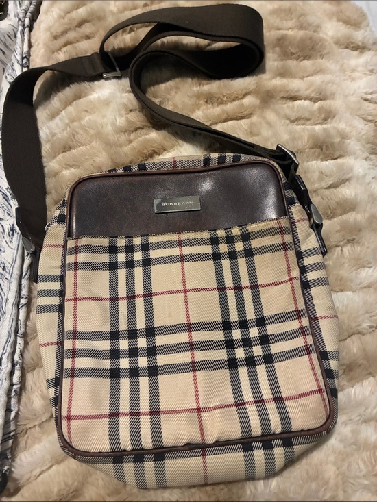 Burberry Handbags - AUTHENTIC BURBERRY Crossbody Neutral Canvas Nova Check Pattern (INCLUDES COA)